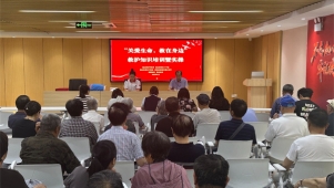 连云港市红十字会开展“关爱生命 救在身边”救护培训进社区活动